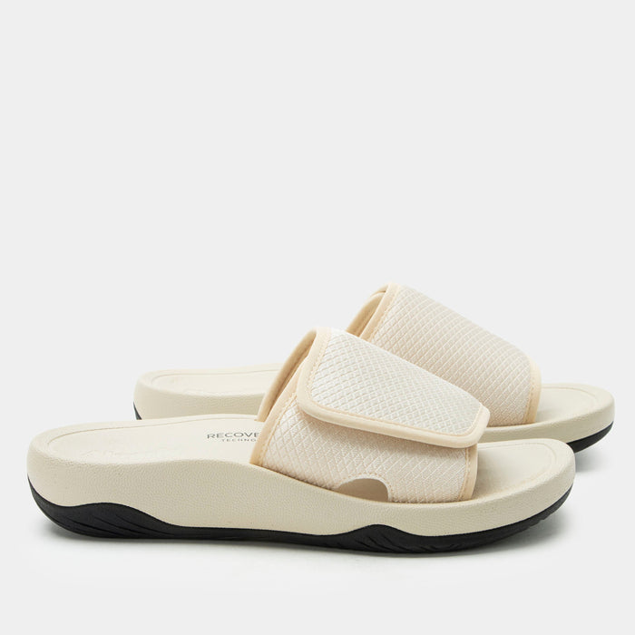alegria Ova8tion Beige Sandal