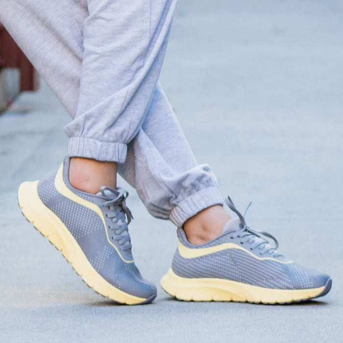 Alegria Rize Yellow Pop Shoe