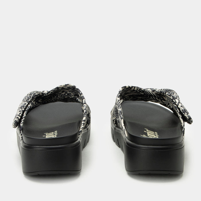 Alegria Rylie Birds Of A Feather Sandal