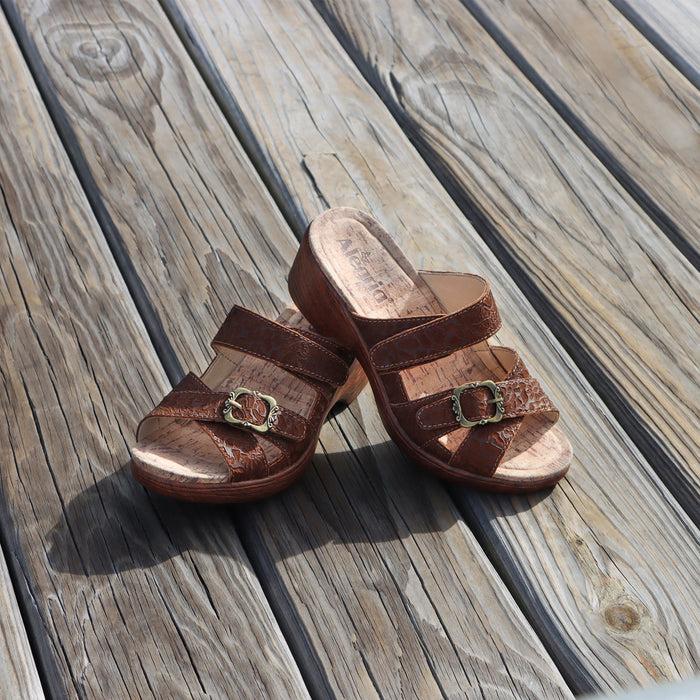 alegria Sierra Delicut Tawny Sandal