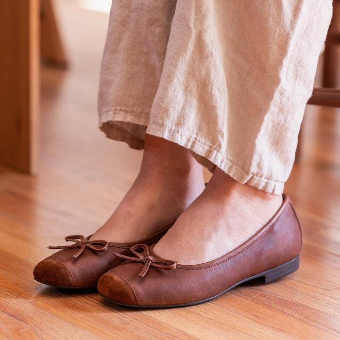 Alegria Talya Gingerbread Shoe