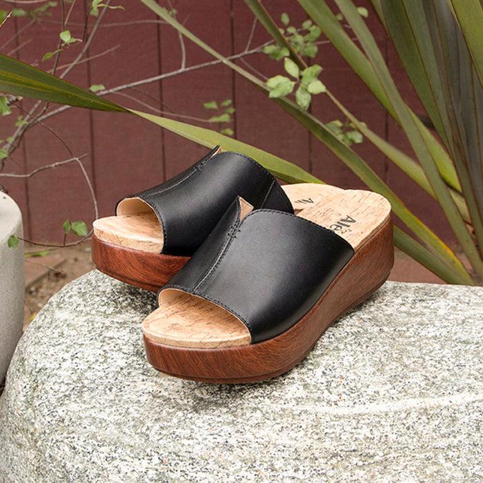 Alegria Triniti Black Butter Sandal