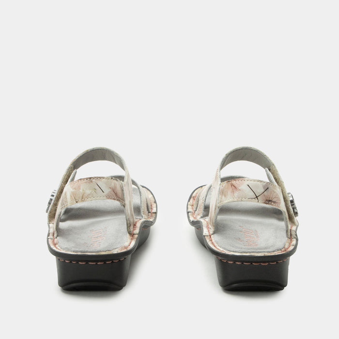 Alegria Vienna Soft As I Leaf You Sandal