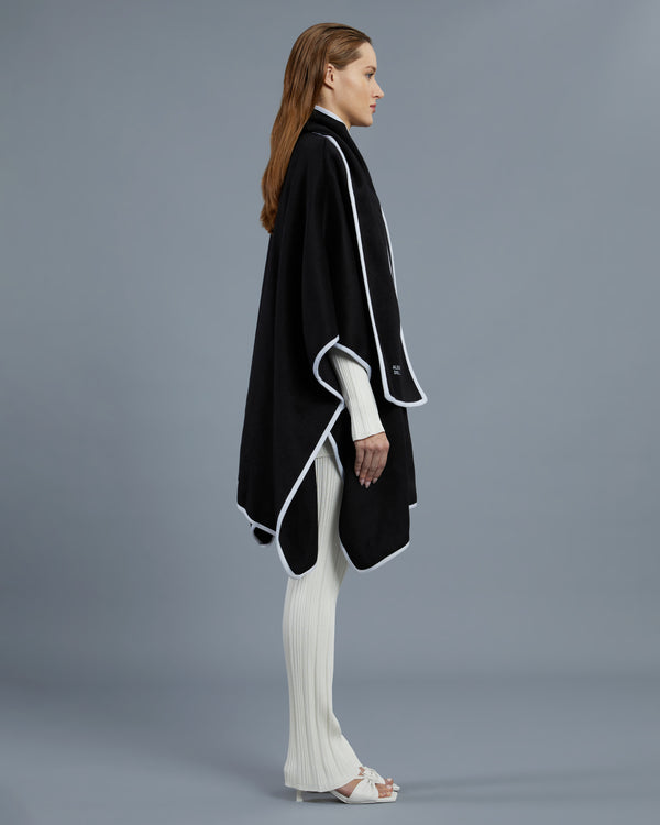 Alessandro Dell´acqua Contrast Trimmed Poncho Black