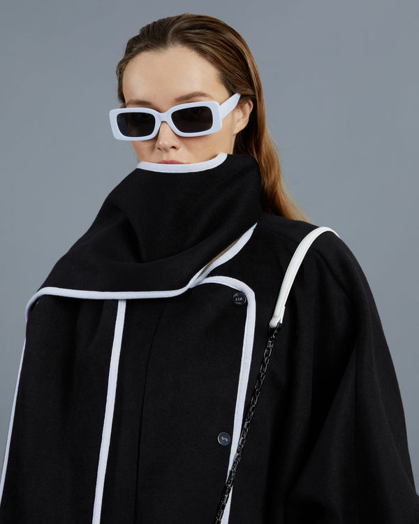 Alessandro Dell´acqua Contrast Trimmed Poncho Black