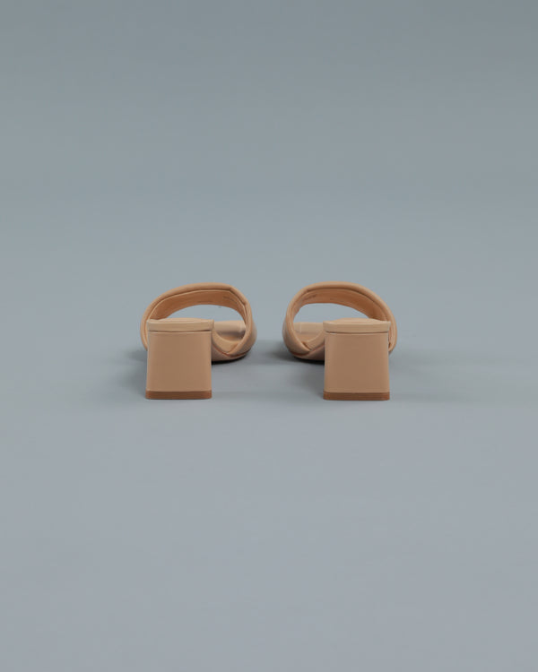 Alessandro Dell´acqua Square Toe Block Heeled Mule Beige