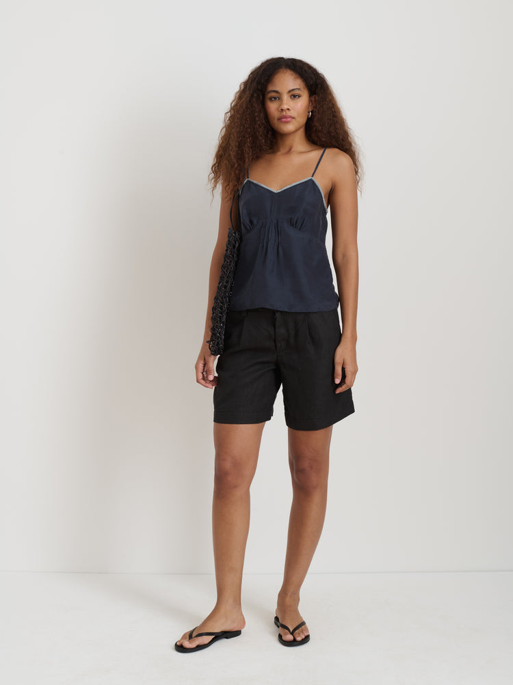 Alex Mill Luna Pleated Short In Linen Black