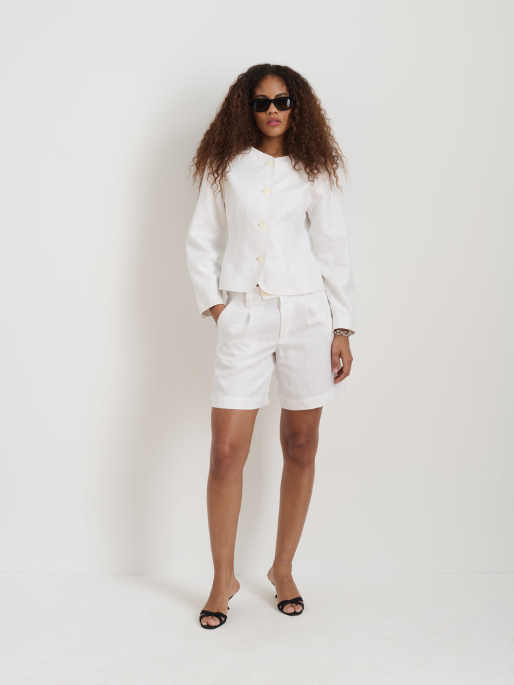 Alex Mill Luna Pleated Short In Linen Off White