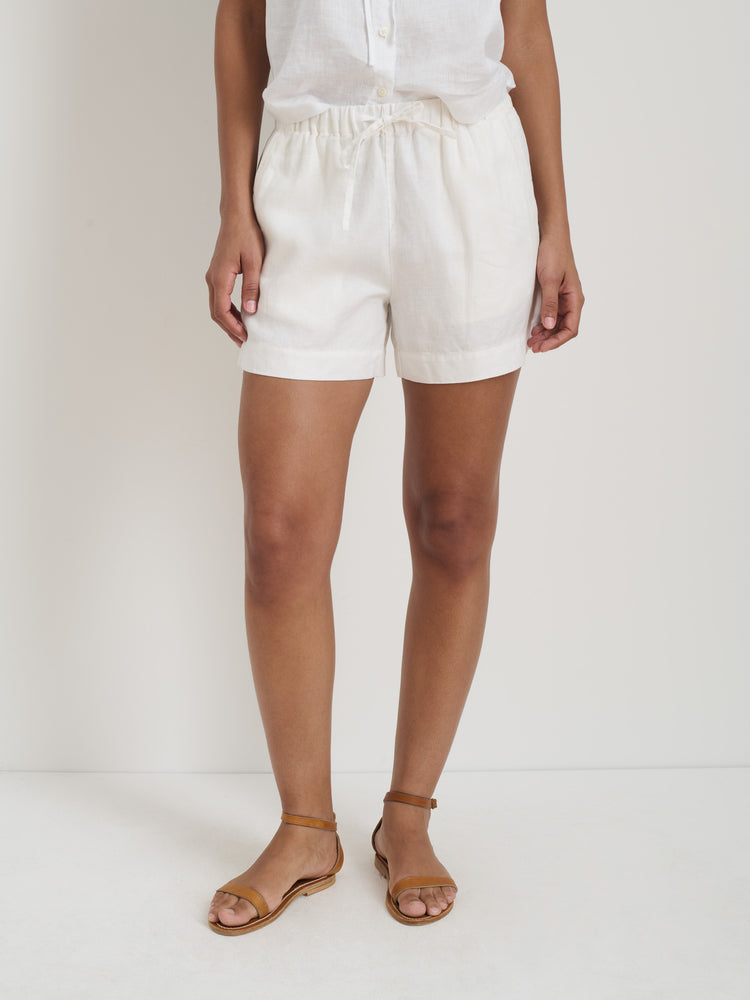 Alex Mill Riley Pull On Short In Linen Off White