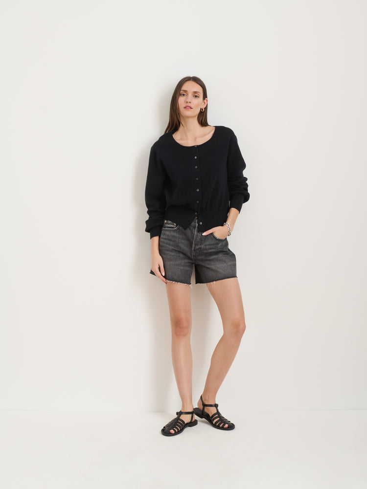 Alex Mill Stella Short In Black Denim Silverlake Wash