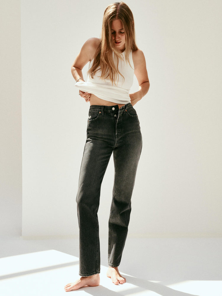 Alex Mill The Carla High Rise Straight Zurich Black Wash