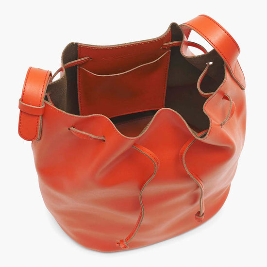 Alexandre Birman Bella Leather Bucket Bag - Orange