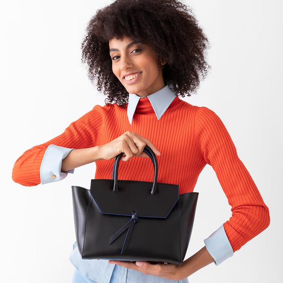 Alexandre Birman Loren Midi Leather Tote Bag - Black