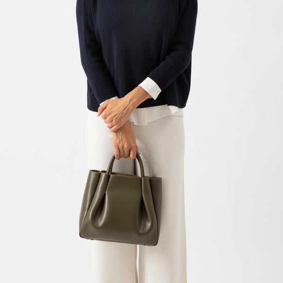 Alexandre Birman Amalfi Midi Leather Tote Bag - Olive