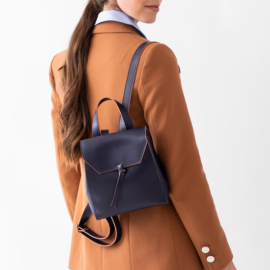 Alexandre Birman Bellagio Mini Leather Backpack - Navy