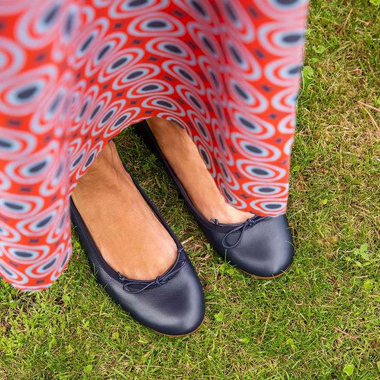 Alexandre Birman Livia Leather Ballet Flat Shoes - Navy