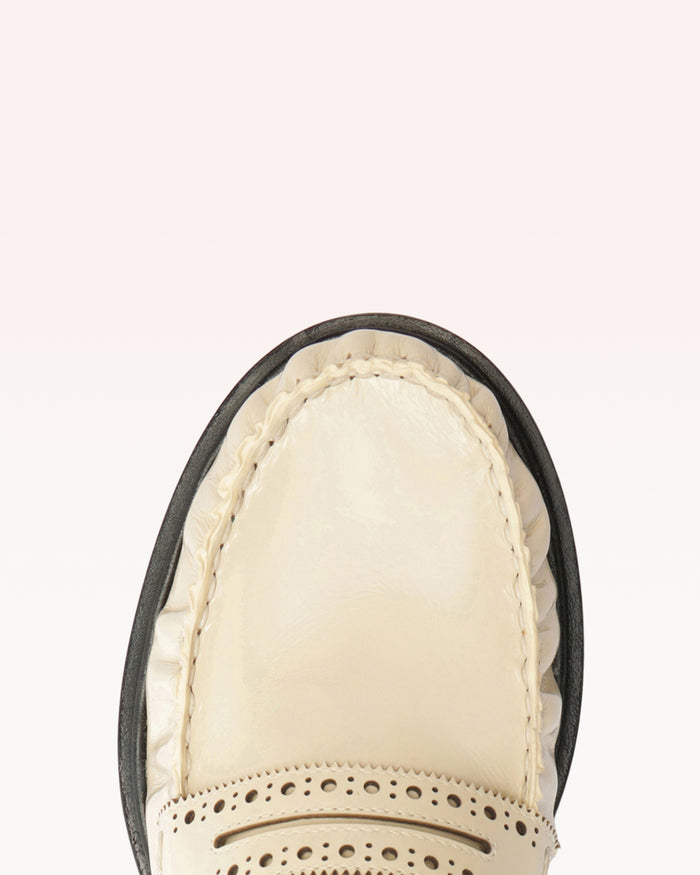 Alexis Soft Loafer Brogue Eggshell Eggshell