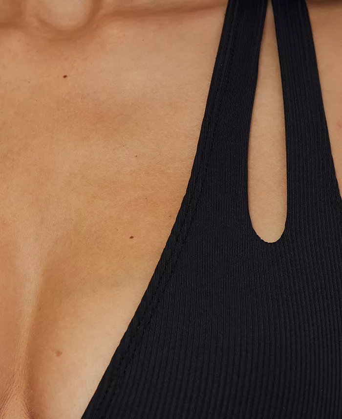 Alfani Becca Women's Modern Edge Textured Plunging-Neck Swimsuit Women's Fashion Shoes & Accessories