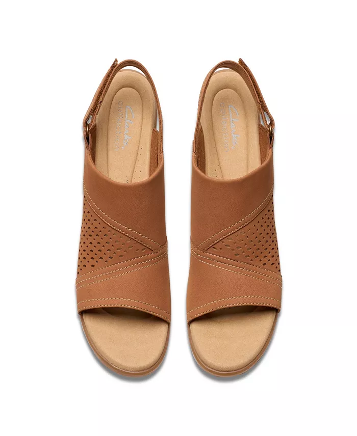 Alfani Clarks Collection Emily2 Mist Block Heel Sandals Women's Fashion Shoes & Accessories