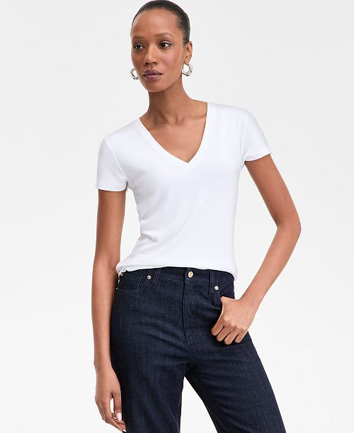 alfani I.N.C. International Concepts Women's Drapy Ribbed V-Neck Top Exclusively at Macy's Women's Fashion Shoes & Accessories