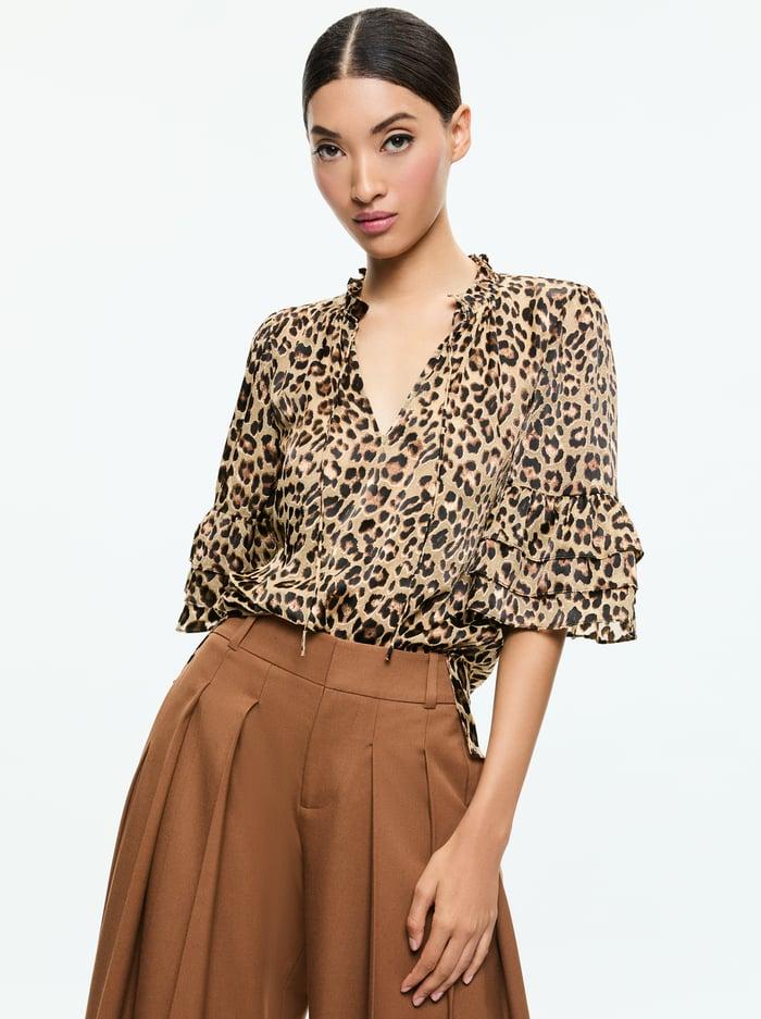 alice & olivia JULIUS TOP LEOPARD LOVE