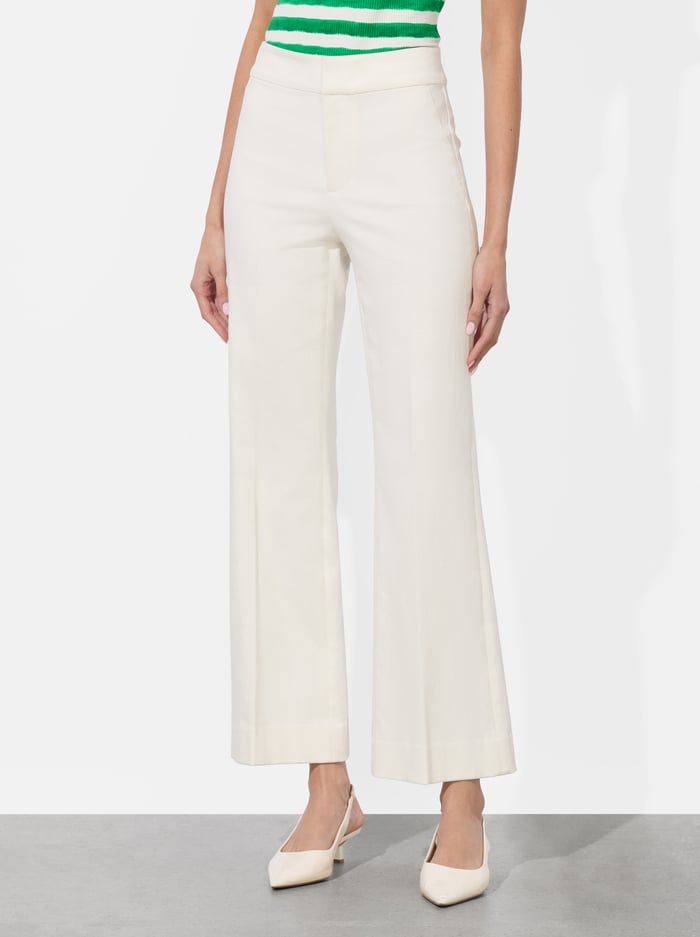 alice & olivia QUINN KICK FLARE JEAN OFF WHITE