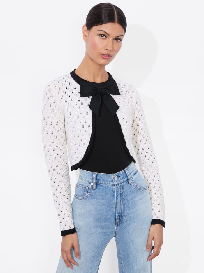 alice & olivia DANNIE SHRUG BOW CARDIGAN SOFT WHITE/BLACK
