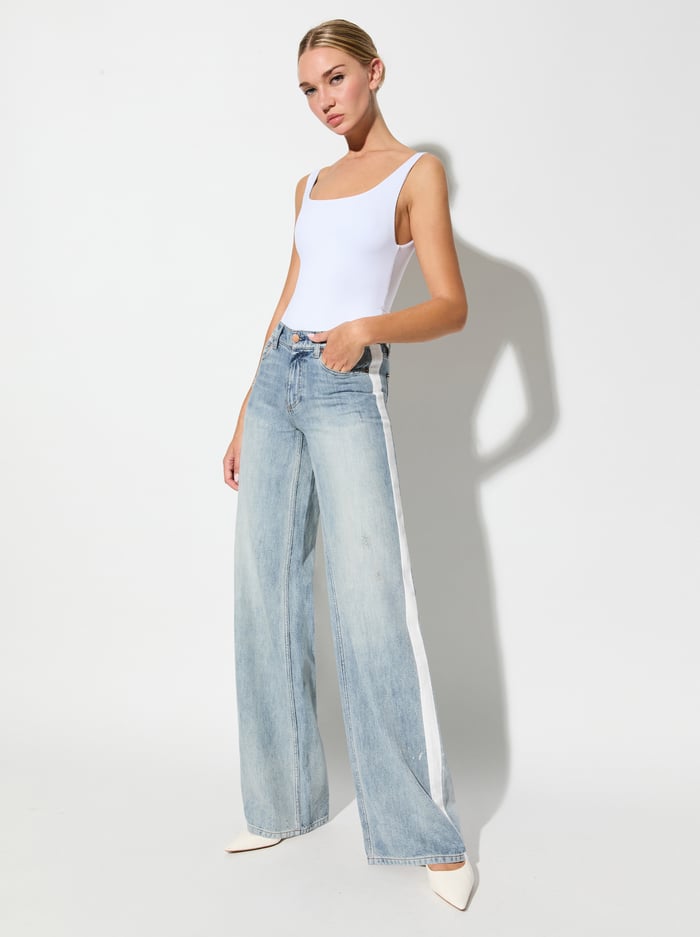 alice & olivia THE ROAD TRIP JEAN SIERRA VINTAGE BLUE