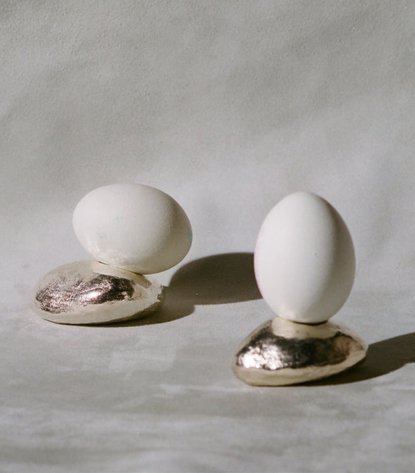 Alighieri The Alighieri Floating Pebble Candlesticks Decor