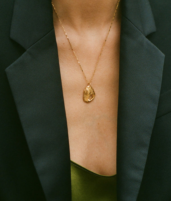 Alighieri The Clouds In Your Mind Necklace | 24k Gold-Plated Pendant | Alighieri Necklaces