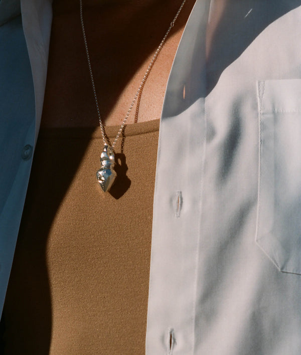 Alighieri The Vessel Of Offerings Necklace – Alighieri Necklaces