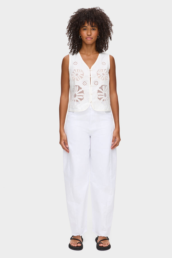 Aligne ALIGNE Broderie Waistcoat - White | Chloe TOPS
