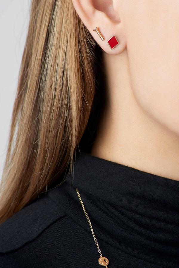 Alison Lou Screw Stud