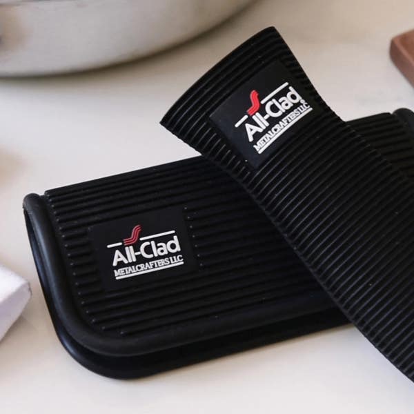 All Clad Silicone Grips Set; 2 Pieces