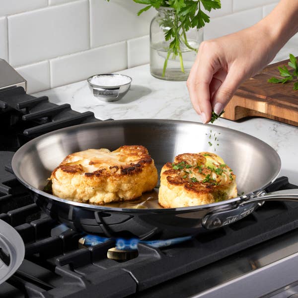 All Clad D3 Stainless Everyday 3-ply Bonded Cookware; Skillet With Lid; 10.5 Inch