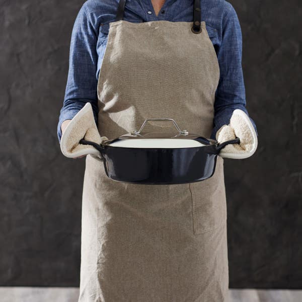 All Clad Enameled Cast Iron Braiser With Lid 4 Quart