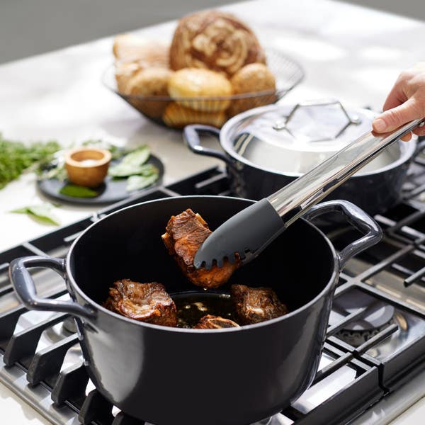 All Clad Enameled Cast Iron Dutch Oven With Lid 6 Quart