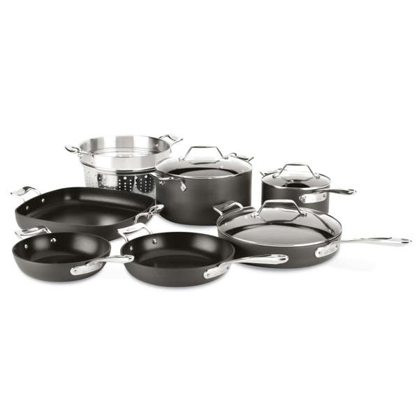 all clad Essentials Nonstick Cookware Set; 10 piece Set