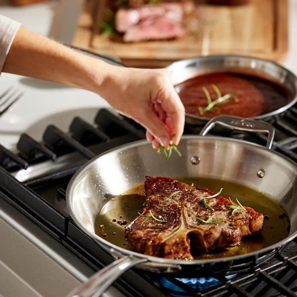 All Clad G5® Graphite Core Stainless Steel 5-ply Bonded Cookware Skillet With Lid 12.5 Inch