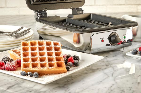 All Clad Gourmet Stainless Steel Waffle Maker With Removable Plates; 4 Slice