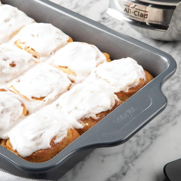 All Clad Pro-Release Nonstick Bakeware; Rectangular Baking Pan; 13 X 9 Inch