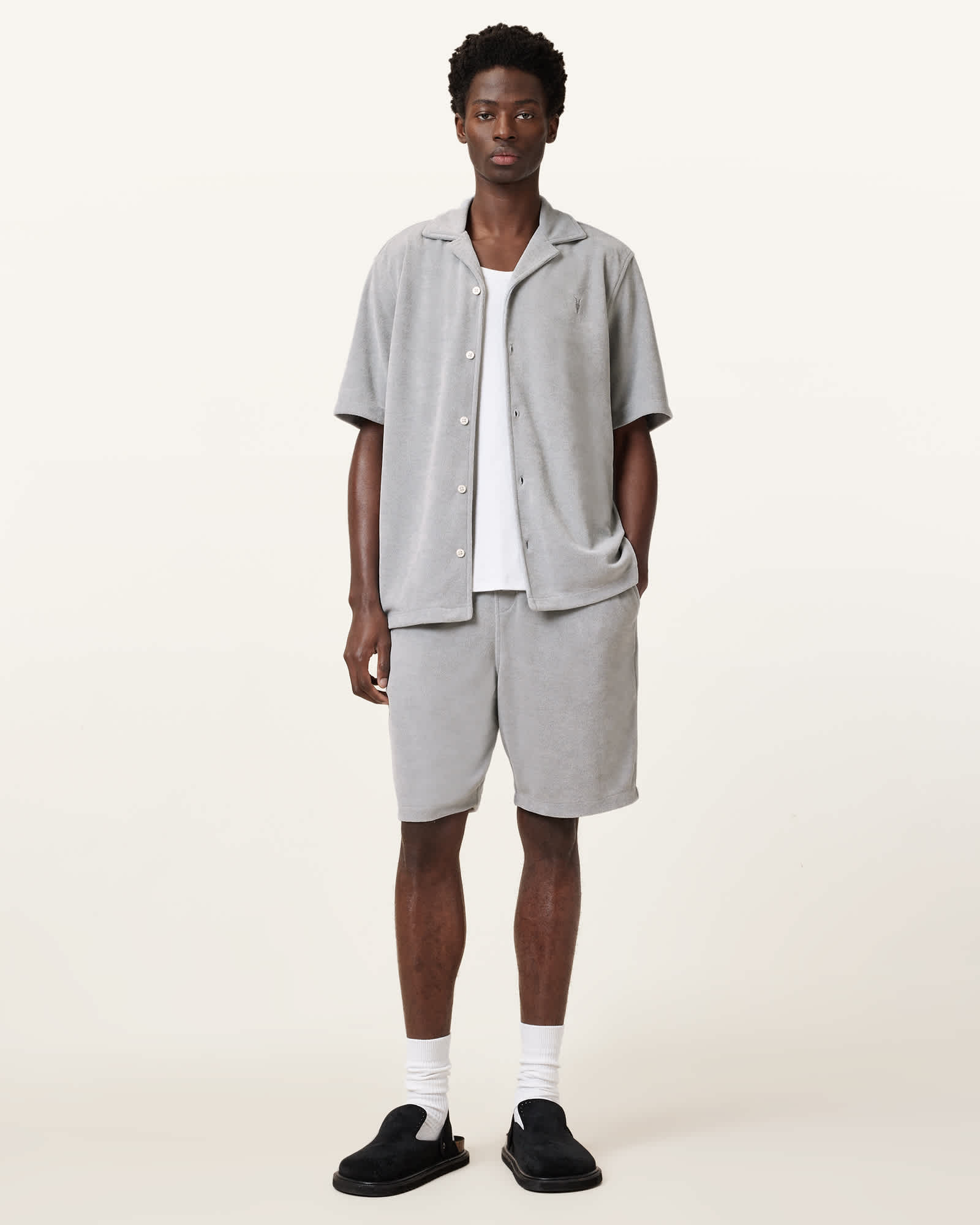 All Saints Felix Relaxed Towel Short Sleeve Ramskull Shirt Machine Grey