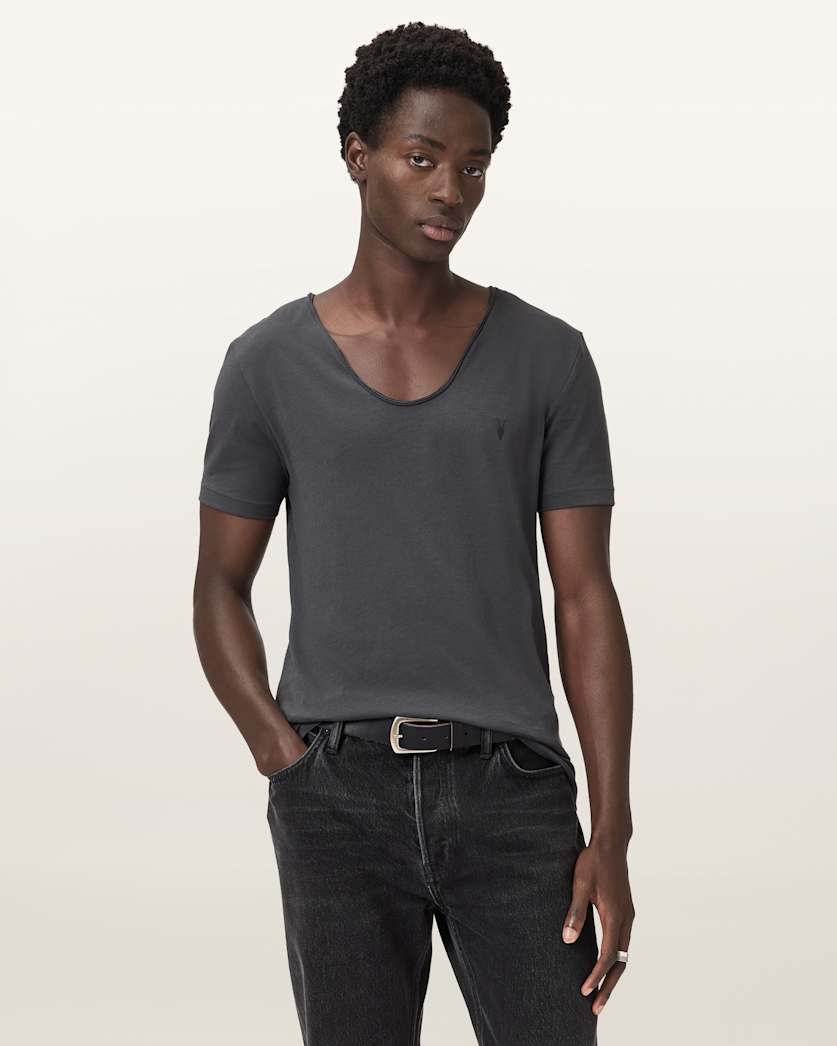 all saints Tonic Scoop Neck Slim Ramskull T-Shirt Carter Grey