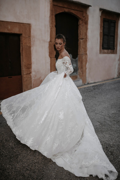 Allure Bridals Bridal Abella E172 - Sigrid