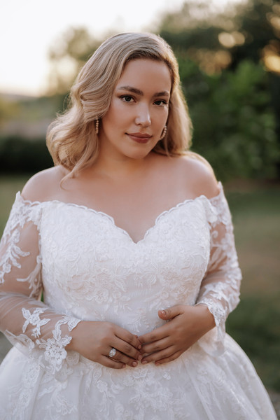 Allure Bridals Bridal Abella E172L - Sigrid