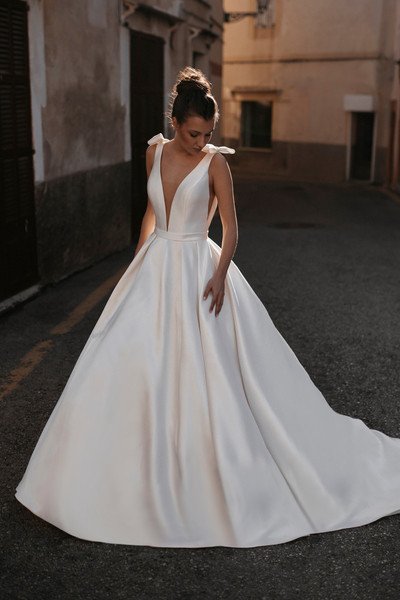 Allure Bridals Bridal Abella E173 - Molly