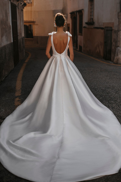 Allure Bridals Bridal Abella E173 - Molly