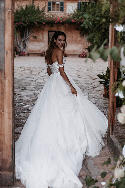 Allure Bridals Bridal Abella E205 - Caprice