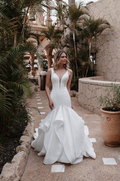 allure bridals Bridal Abella E251 - Ursula