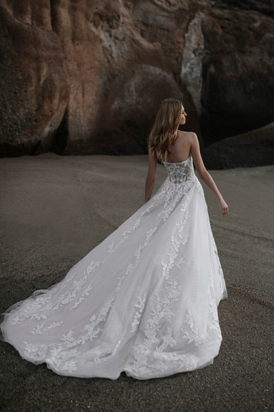 Allure Bridals Bridal Abella E253 - Christina